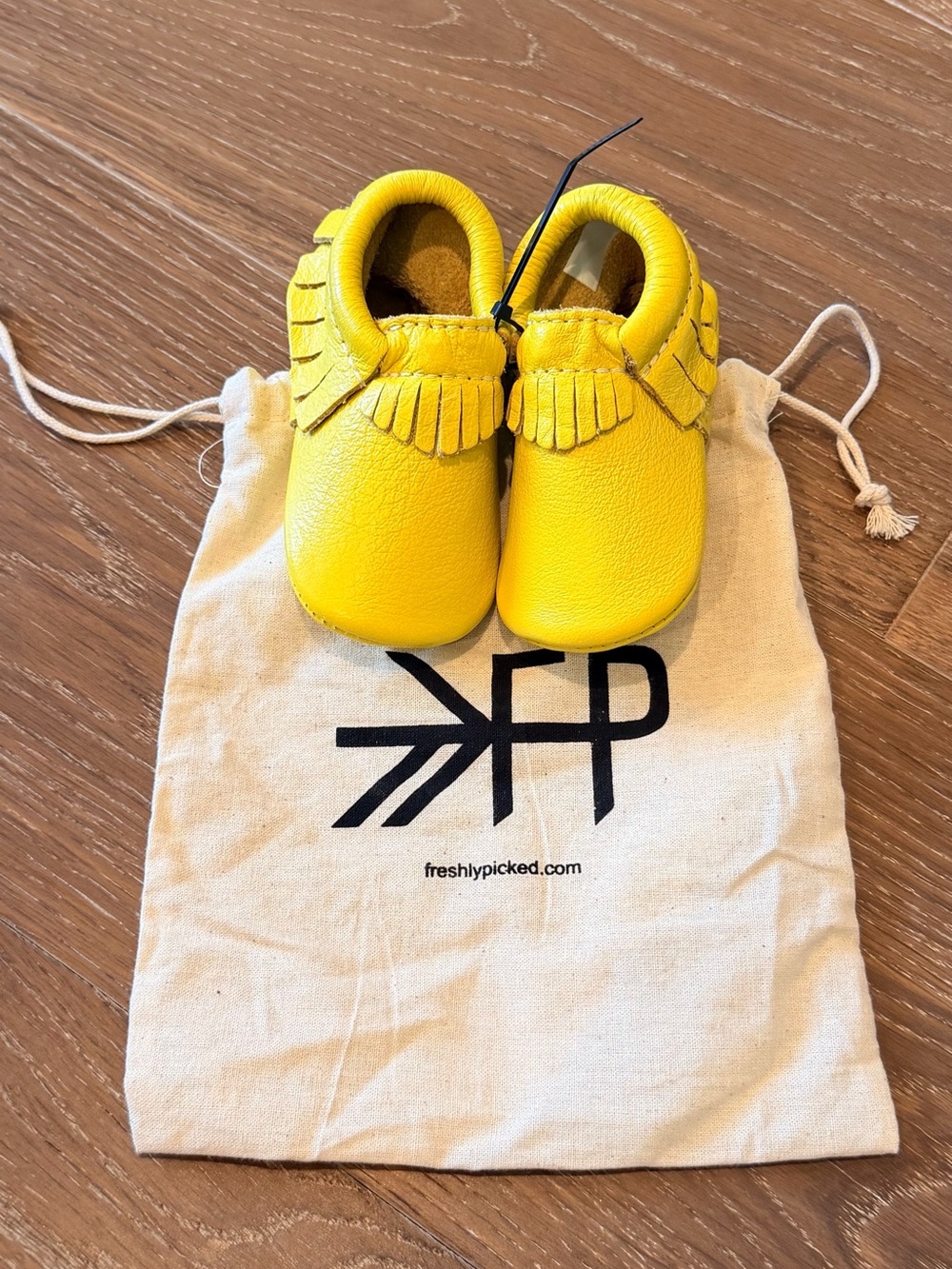 Freshly Picked Leather Baby Moccasins Yellow Soft Sole NWT With Dust Bag